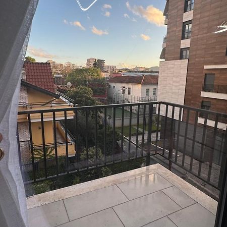 Sc Tirana Centre Apartment ภายนอก รูปภาพ