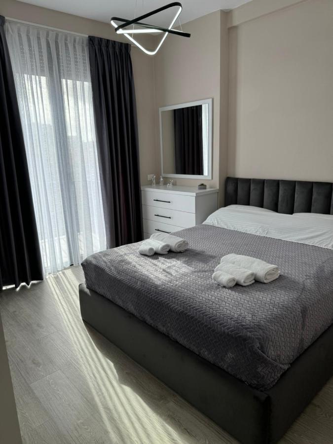 Sc Tirana Centre Apartment ภายนอก รูปภาพ